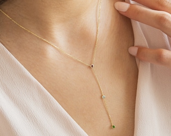 Aanpasbare sterlingzilveren geboortesteendruppelketting, familieherinnering
