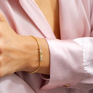 ボックスチェーン誕生石ブレスレット、家族の誕生石ジュエリー、彼女へのクリスマスプレゼント、おばあちゃんへの母の日プレゼント、お母さんへのパーソナライズされたプレゼント