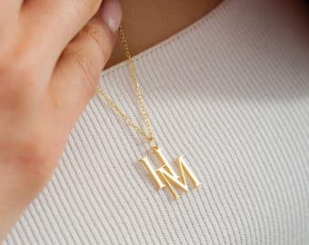 Ineinander greifende Buchstaben Halskette, Benutzerdefinierte Zwei Initialen Halskette, personalisierte 3 Initialen Anhänger, Doppelte Buchstaben Charm Halskette, Geschenk für Sie