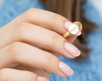 Bague chevalière personnalisée, chevalière gravée, cadeau personnalisé, meilleur cadeau pour elle, cadeau de fête des mères, chevalière ovale