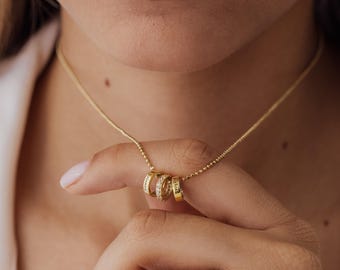 Personalized Interlocking Ring Necklace, Engraved Family Names, Birthstone Circle Pendant