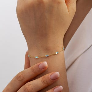 Custom Baguette Birthstone Bracelet, Birthstone Jewelry, Family Birthstone Bracelet, Bridesmaid Gift, Personalized Christmas Gift for Mom