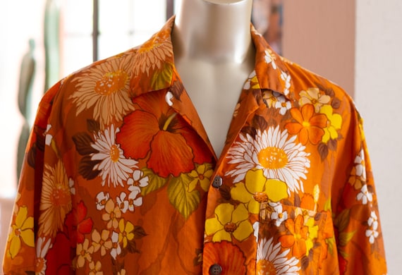 Vintage Hawaiian Shirt - 1950s, 1960s - Royal Haw… - image 4