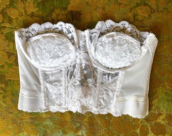 Vintage White Lace Bustier - 1980s - Bridal - Corset - 38B - Fluer De Lace by Smoothie