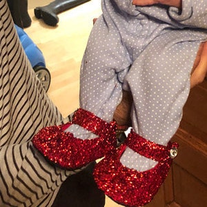 red sparkle baby shoes