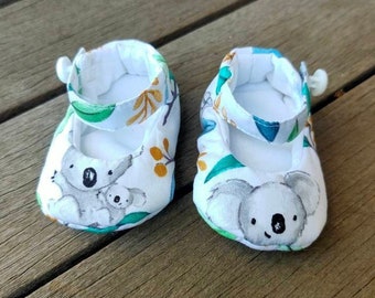 Koala bear baby shoes, to fit 0-18m, grip fabric soft sole, Mary Janes, Australian animal, baby shower gift, never fall off baby shoes!!