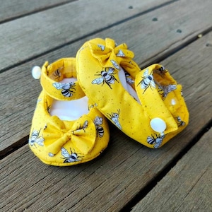 Gelbe Biene Krabbelschuhe, 0-3 M Weiche Sohle Mary Jane Style mit Schleifen