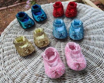Sparkly softsole baby shoes with bows, handmade grip sole baby shoes, solid colour glittery baby shoes, Perth West Aus, rhinestone baby shoe