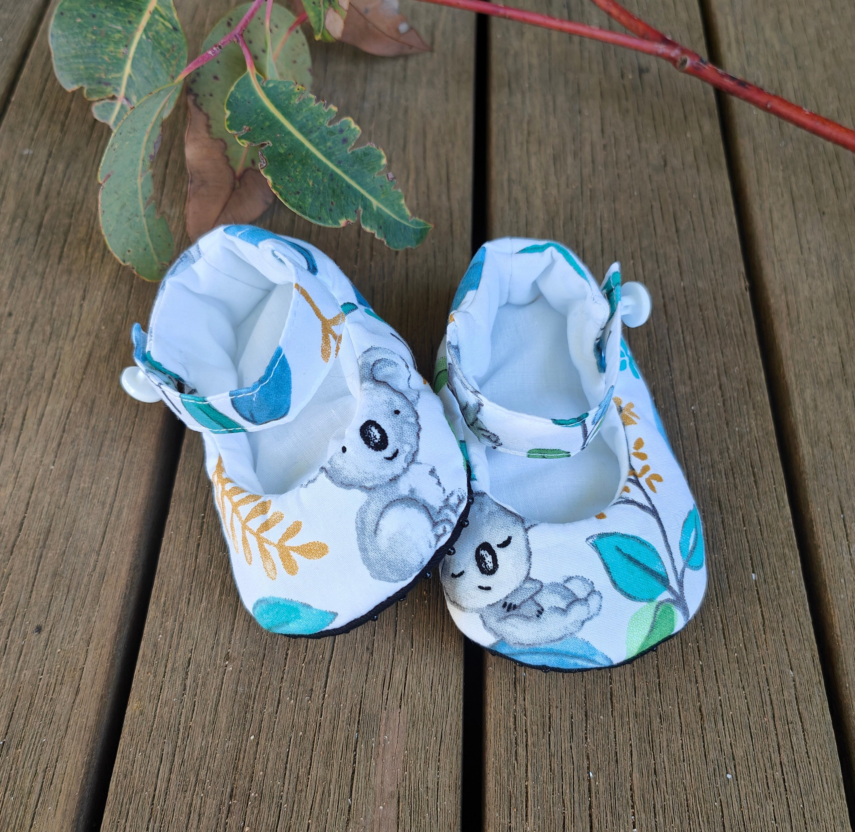 Soft baby shoes with grip new arrivals