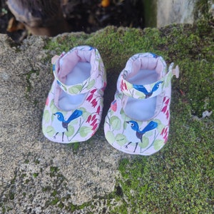 Baby booties with snaps clearance
