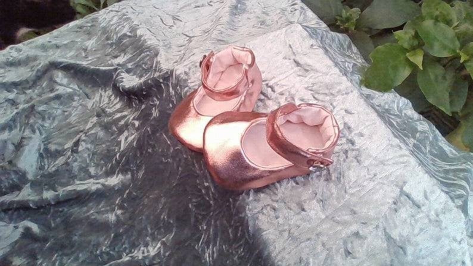 rose gold shoes baby