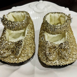 Red baby shoes, sparkly baby shoes, soft baby shoes, babies first shoe, no place like home, ruby slippers, wizard of oz, sparkle shoes GOLD Shoes