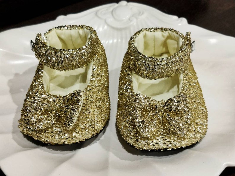 Red baby shoes, sparkly baby shoes, soft baby shoes, babies first shoe, no place like home, ruby slippers, wizard of oz, sparkle shoes GOLD Shoes