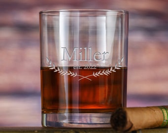 Personalized Engraved Wedding Favor Whiskey Glasses