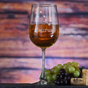 Constellation Zodiac Sign Engraved Wine Glass