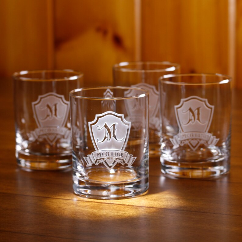 engraved whiskey glasses bulk