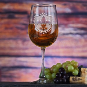 Fleur De Lis Wine Glass Set, French, Paris Theme Decor