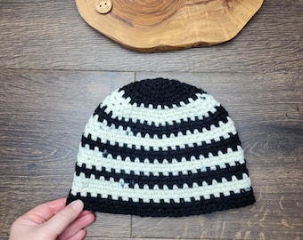 Easy Aran Yarn Crochet Beanie Pattern PDF - A Seed Stitch Hat Pattern Only