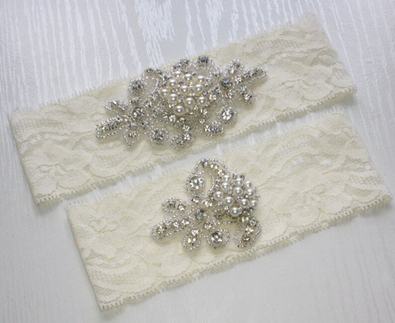Rhinestone Crystal Bridal Garters Pearl Wedding Garter Set Wedding Ivory Stretch Lace Garter RACHEL II