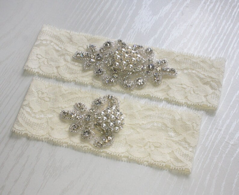 Rhinestone Crystal Bridal Garters Pearl Wedding Garter Set Wedding Ivory Stretch Lace Garter RACHEL II