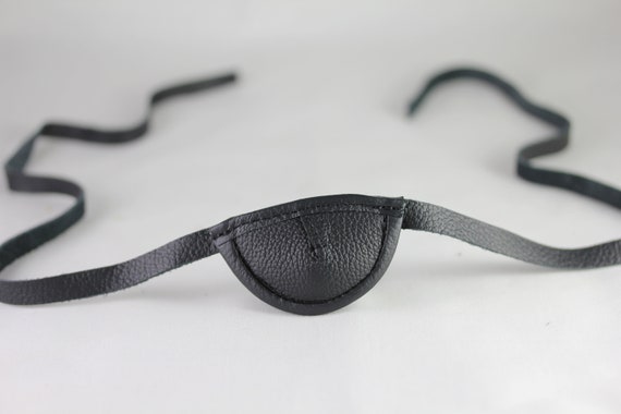 Blackeyepatch black eye patch 5パネルキャップlqqk studio sect sectuno graffiti : Oarkive Eye Patch for Adults \u2013 Soft Black Eyepatch for
