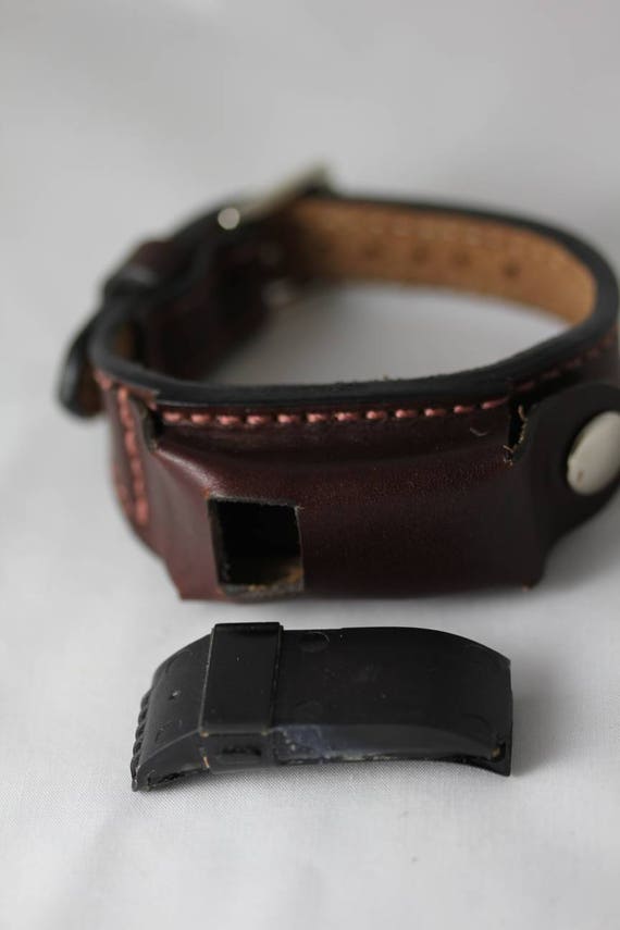 fitbit strap broke