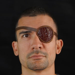 Alligator stamped leather eye patch - Classic Leather Eyepatch