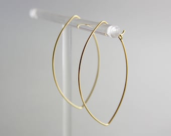 Elegant gold plated hoop earrings, drop earrings, subtle earrings, minimalist earrings, hanging earrings, threader earrings, golden earrings