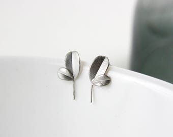 Silver branch - rhodium-plated stud earrings E45