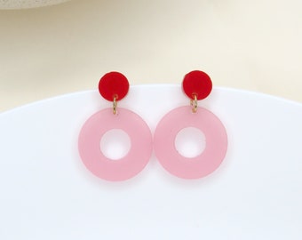 Color block circle stud earrings in red & pink