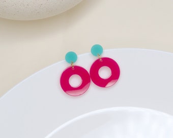 Colorblock Circle stud earrings in turquoise & pink