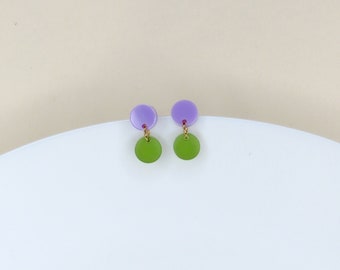 Boucles d'oreilles en acrylique Dotty en olive lilas