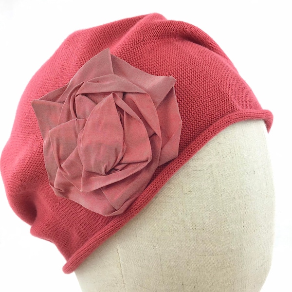 Mütze aus 100 % Baumwolle Farbe indischrot  Modell Aurelí
