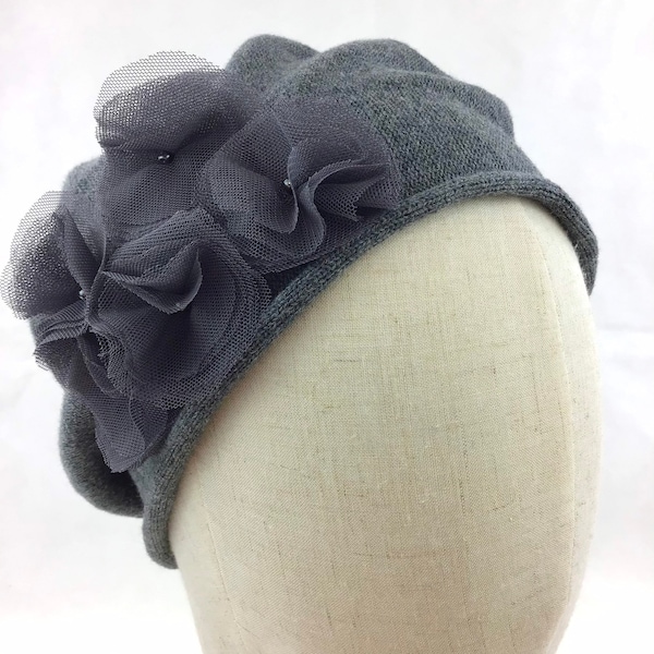 Mütze aus 100 % Baumwolle Farbe grau meliert  Modell Tessa