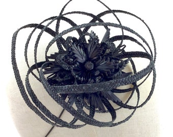 Aziza- Kopfschmuck aus Stroh Farbe schwarz