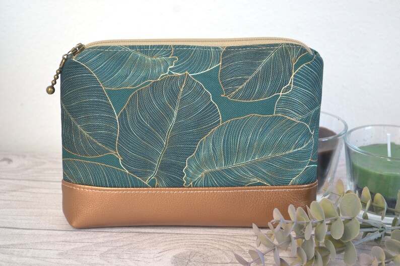 small cosmetic bag, travel case, leaf pattern, emerald green image 3