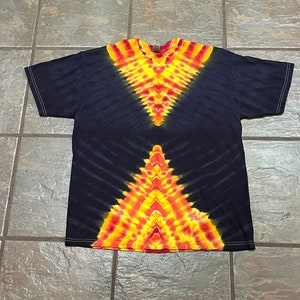 Tie Dyed Unisex XL T-Shirt: Fiery Honeycomb Hourglass