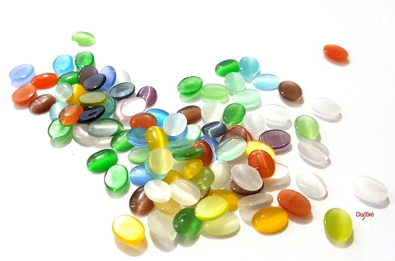 Pack of 200 Mini Oval Dome Assorted Cabochons 8mm x 5mm FlatBack Rhinestones