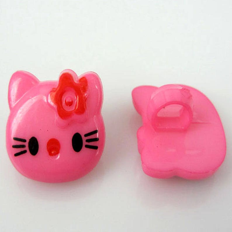 Animal Fasteners For Children Clothes Pack of 100 Assorted Mix Colours Plastic Cat Buttons