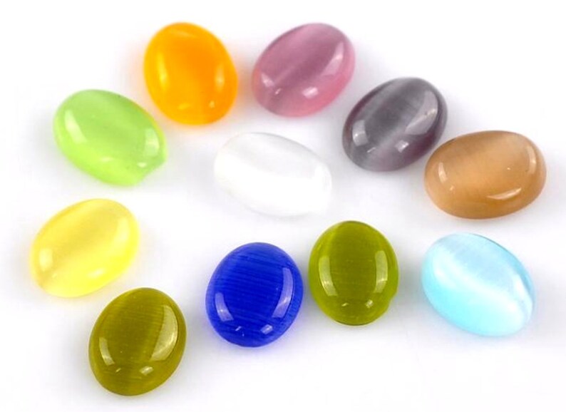 Pack of 200 Mini Oval Dome Assorted Cabochons 8mm x 5mm FlatBack Rhinestones