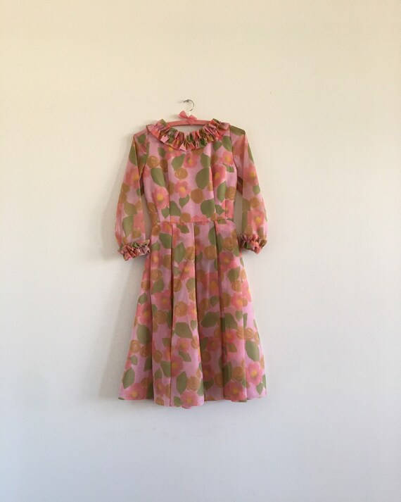 Lovely 60s floral chiffon dress