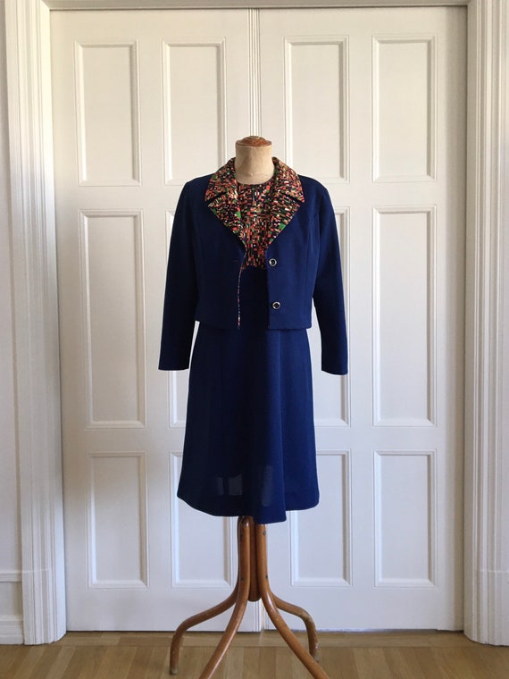 Gorgeous plus size 60s jacket and dress set