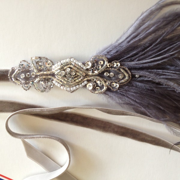 Gray Feather Headband, 1920s Silver Flapper headpiece, Great Gatsby ostrich feathers fascinator, Black beaded dress hair accessory, custom