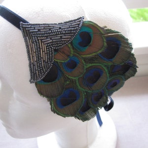 Peacock Blue Feather Headband, Stretch Velvet Ribbon, Gatsby New Year’s Eve Fascinator, 1920s Style Holiday Party Hairpiece