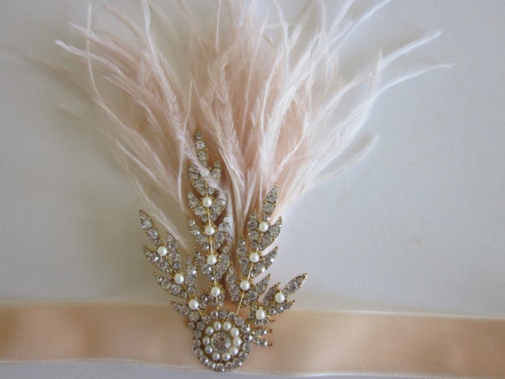 1920s Flapper Headband Ostrich Feather Headpiece with Crystal Rhinestones Amazon.com: BABEYOND 1920s Flapper Headband Roaring 20s  main image 3