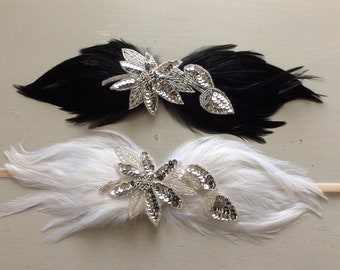 Cerchietto con piume del Lago dei Cigni: Fascinator flapper con paillettes argentate
