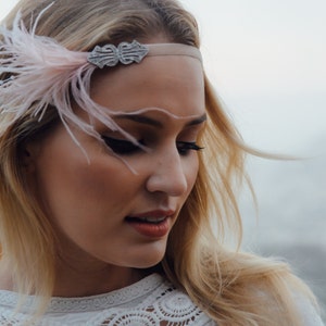 BLUSH Feather headband, Great Gatsby silver headband, flapper Swarovski jewel fascinator, rhinestones wedding Art Deco headpiece Feather