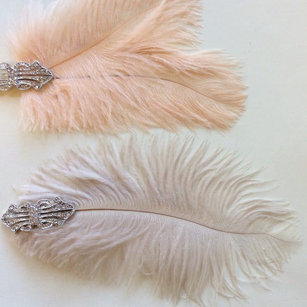 Pince à cheveux Great Gatsby, pince à cheveux argentée des années 1920, barrettes de plumes. Petite plume alligator pêche plume beige argent déco bijou années 1920