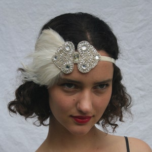 GREAT GATSBY HEADBAND, 1920s Flapper headband Ivory feather fascinator  Art Deco Beaded headpiece  Silver headband Flapper Halloween Costume