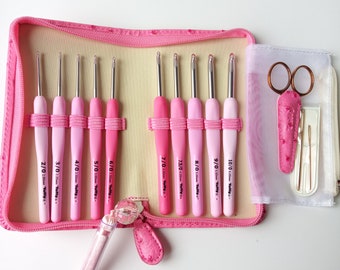 Haaknaaldenset Tulip Etimo Rose, ergonomische handgrepen, schaar en naalden